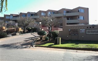 2 Bedroom Flat in Ridgeway