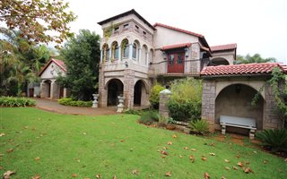 4 Bedroom House in Boardwalk
