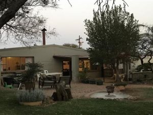 3 Bed House in Kameeldrift West