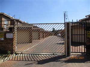 3 Bed Duplex in Westdene