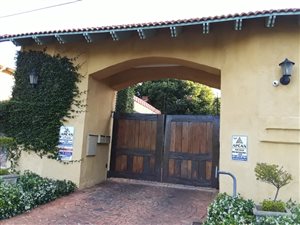 3 Bed Townhouse in Florida Park