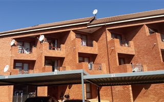 1 Bedroom Apartment in Honeydew Manor