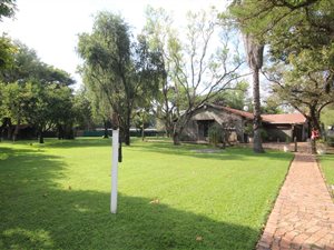 2.3 ha Farm in Bon Accord