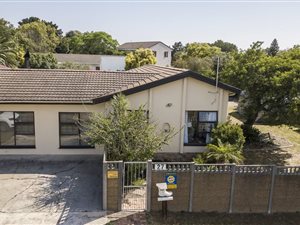 4 Bed House in Eversdal