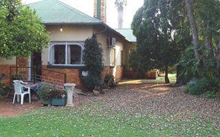 300 m² Commercial space in Potchefstroom Central
