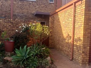 2 Bed Townhouse in Dorandia