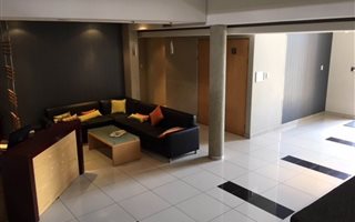 676 m² Office Space in Irene