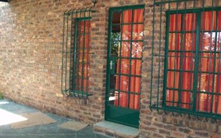 3 Bedroom House in Kranspoort