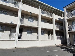 1 Bed Flat in Parow