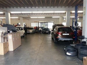 808 m² Commercial space in Pinetown Central