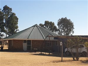 8.5 ha Farm in Tarlton