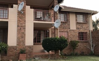 3 Bedroom Townhouse in Magalieskruin