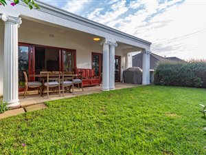 3 Bed House in Green Point