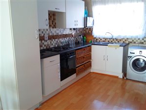 2 Bedroom House in Georginia