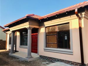 3 Bed Townhouse in Sharon Park