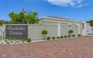 3 Bedroom Duplex in Summerstrand