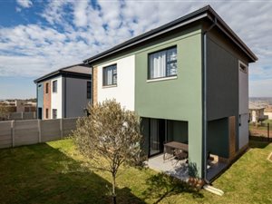 3 Bed House in Proclamation Hill