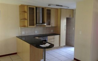 2 Bedroom Duplex in Freeway Park