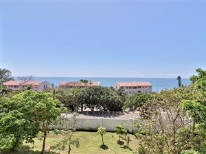 3 Bed Apartment in Shakas Rock