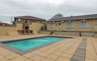 4 Bedroom House in Bluff