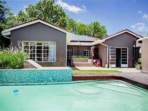3 Bed House in Westdene