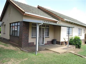60 m² Commercial space in Scottsville