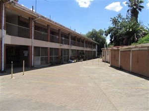 2 Bed Flat in Vanderbijlpark CE2