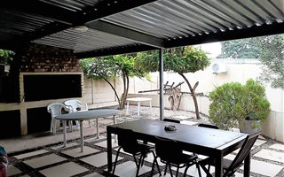 4 Bedroom House in Janssendal