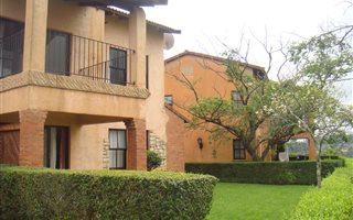 2 Bedroom Simplex in Plantations