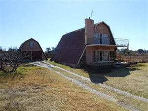 1.1 ha Farm in Roods Gardens