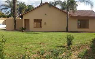 3 Bedroom House in Newlands