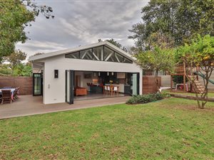 3 Bed House in Claremont