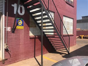 240 m² Industrial space in Despatch