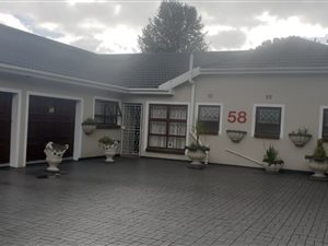 3 Bed House in Heather Park
