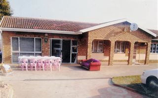 3 Bedroom House in Larkfield