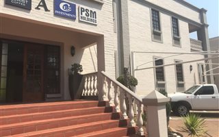 720 m² Commercial space in Kelvin