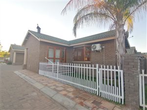 2 Bed House in Keidebees