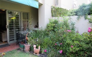 2 Bedroom Apartment in Glenhazel