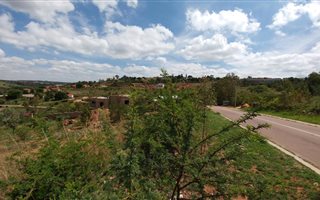1800 m² Land available in Waterkloof Heights