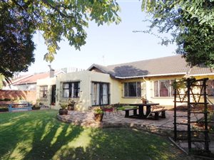 450 m² Office Space in Doringkloof
