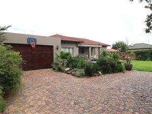 3 Bed House in Airfield