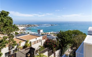 4 Bedroom Apartment in Clifton