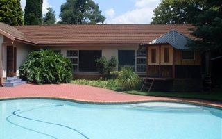 4 Bedroom House in Clubville