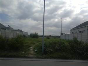 300 m² Land available in Macassar