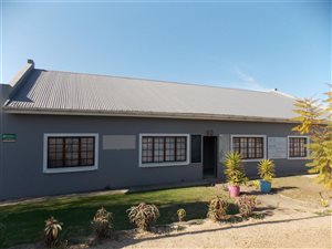 386 m² Office Space in George Central