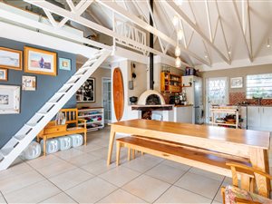 3 Bed House in Kirstenhof