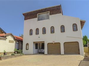 3 Bedroom House in Grobler Park