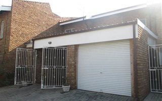 3 Bedroom Townhouse in Flora Gardens