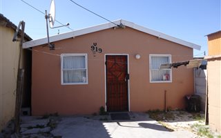 2 Bedroom House in Khayelitsha