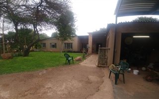 Smallholding in Bon Accord